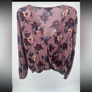 American Eagle Outfitters Mauve Floral Blouse
